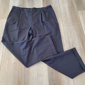 Haggar pleated dress pants